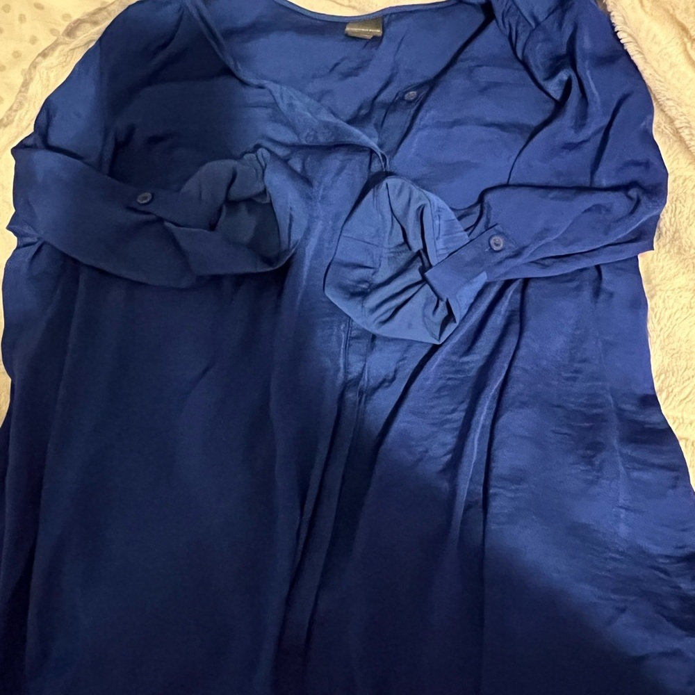 blue flowy shirt